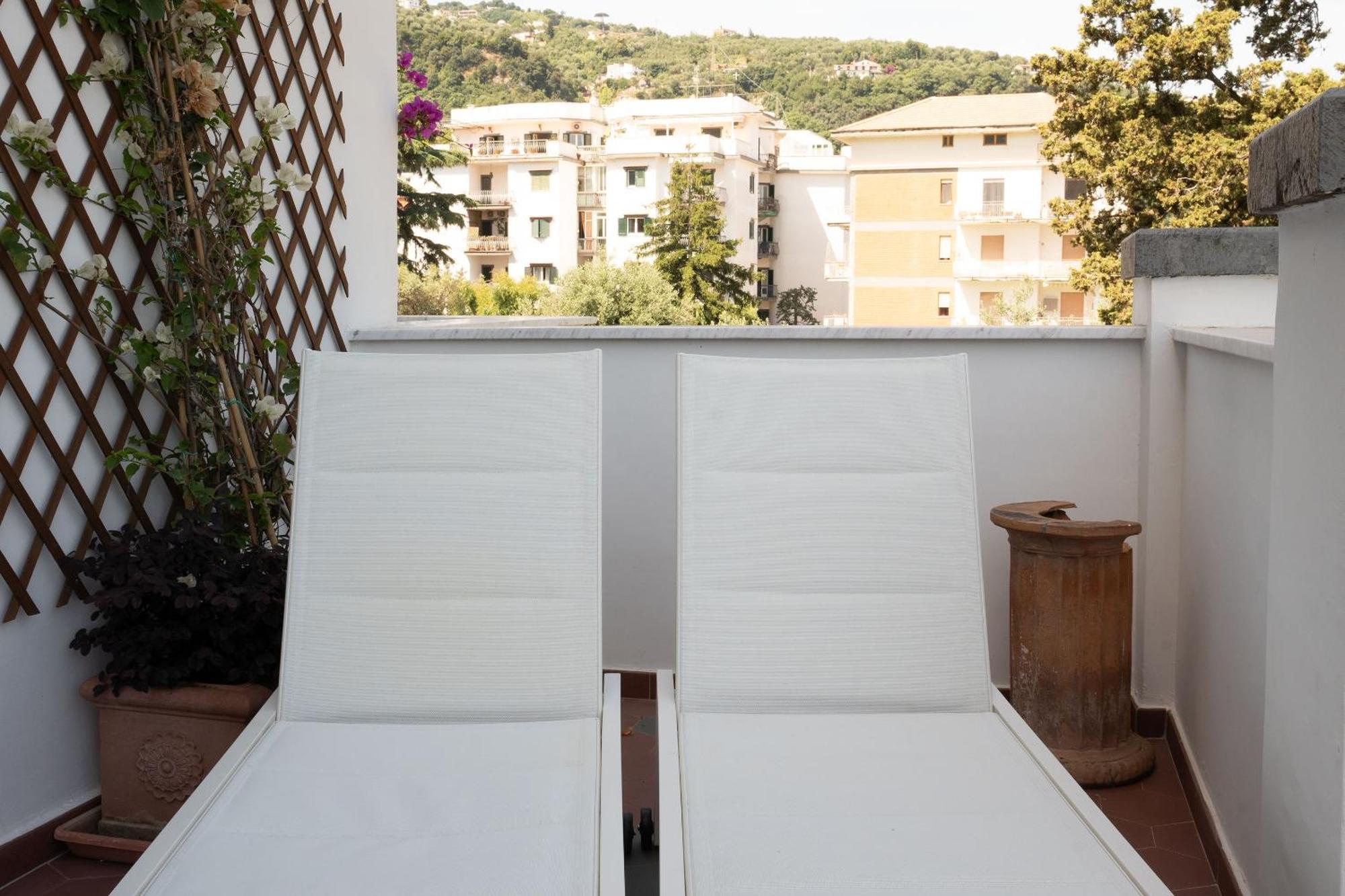 Casa Enzina Sorrento Exterior foto